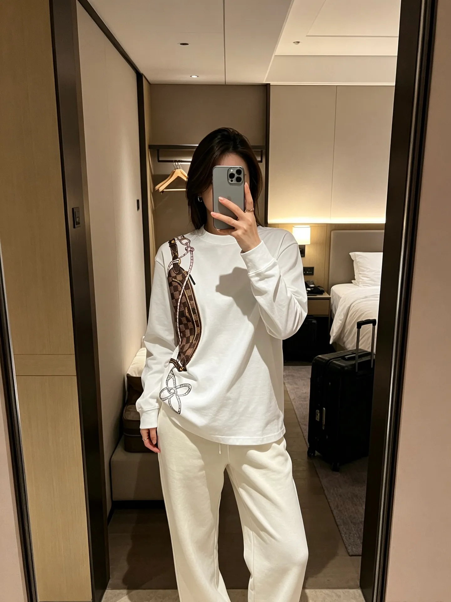 Louis Vuitton/Louis Vuitton chest bag printed long-sleeved T-shirt